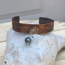 Load image into Gallery viewer, Adjustable Folded Copper Cross Bracelet with Attached Silver Flower and Dangling Freshwater Black Pearl Bead
